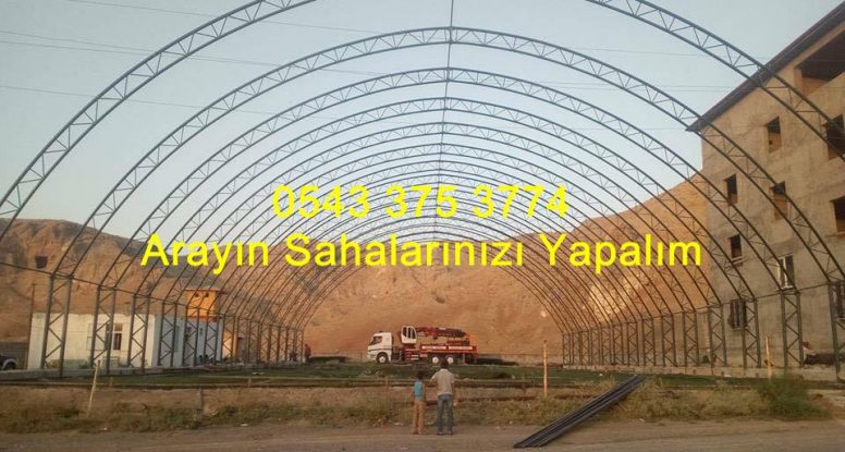 brandalı kapalı halı saha